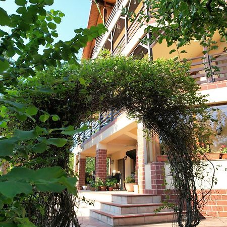 Casa Stefandra Hotel Breaza  Ngoại thất bức ảnh
