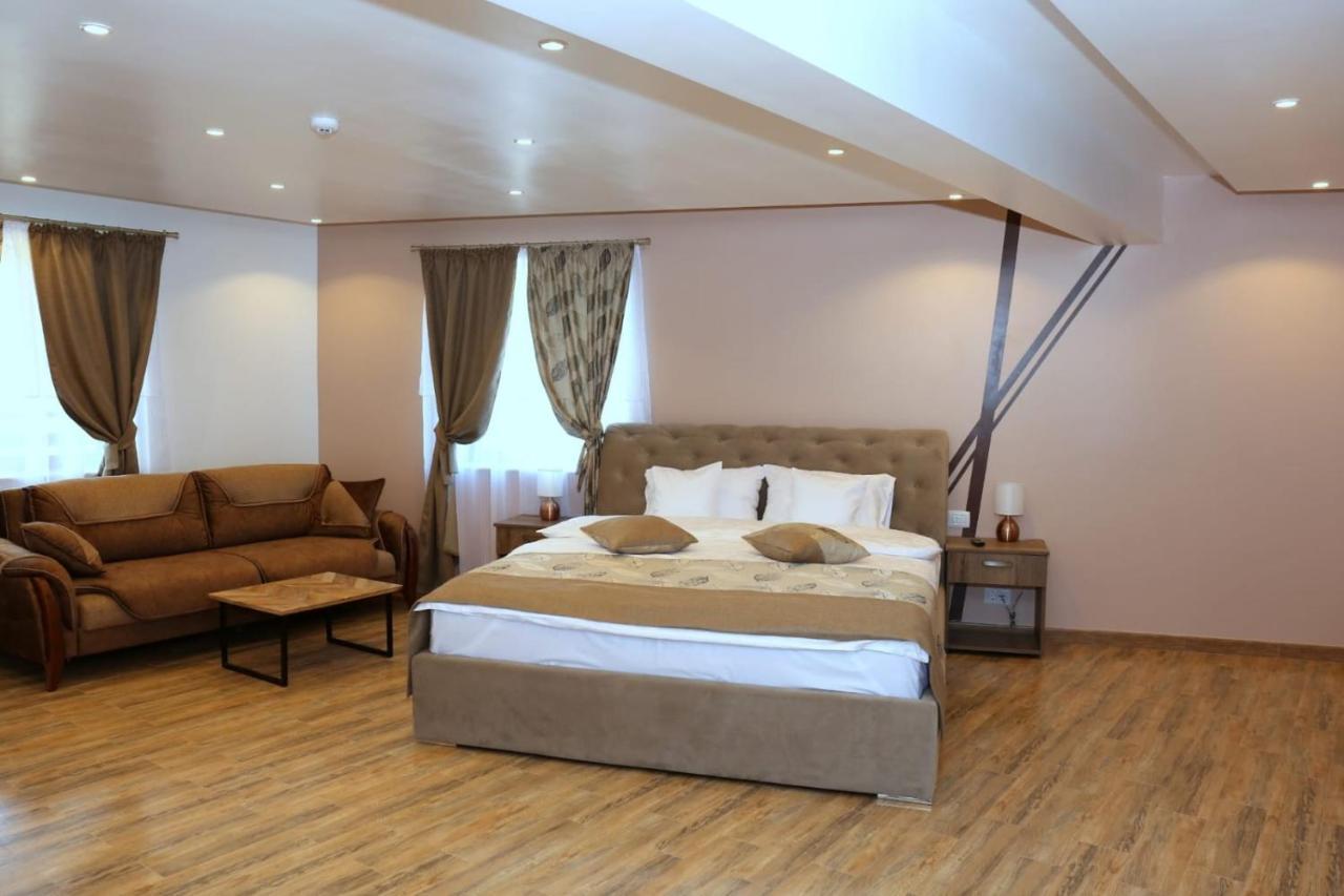 Casa Stefandra Hotel Breaza  Ngoại thất bức ảnh