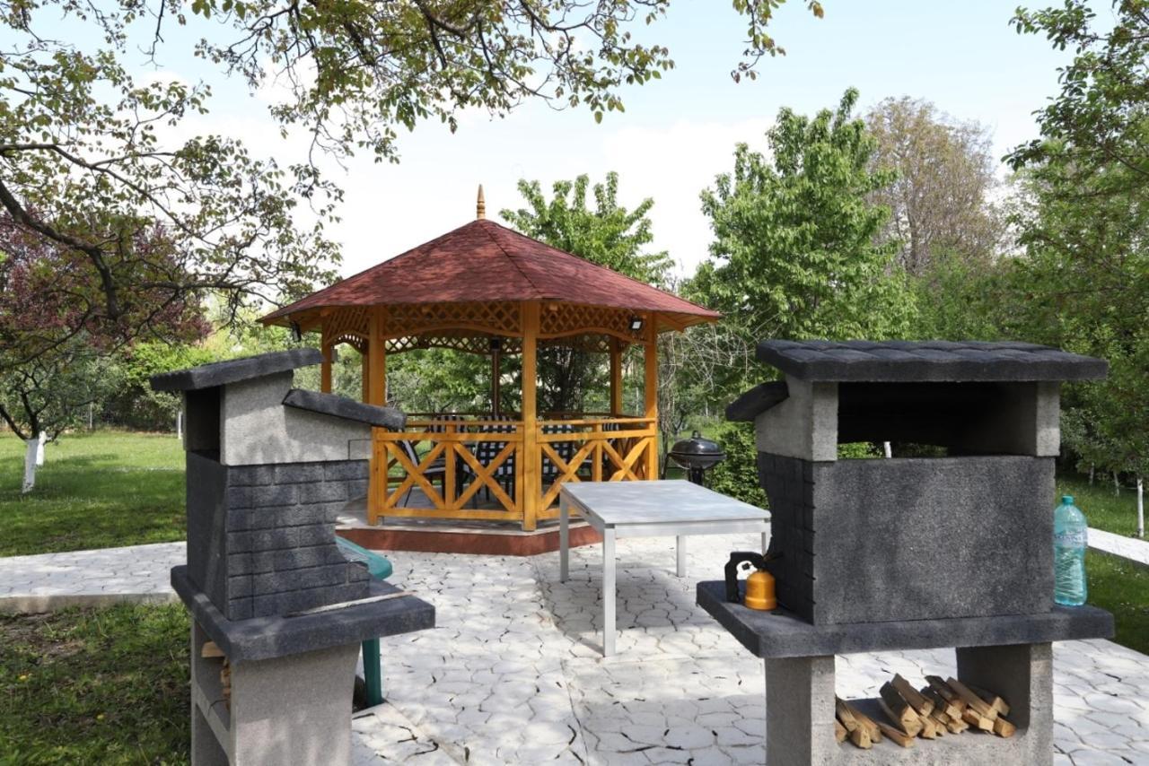 Casa Stefandra Hotel Breaza  Ngoại thất bức ảnh